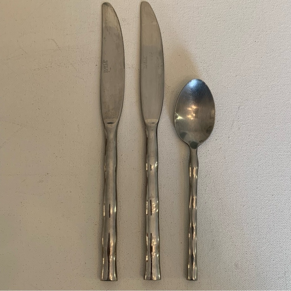 TOWLE Stainless Steel 9" Dinner Knives & 6.25" Spoon Wavy Handle Living CALYPSO - Picture 2 of 8